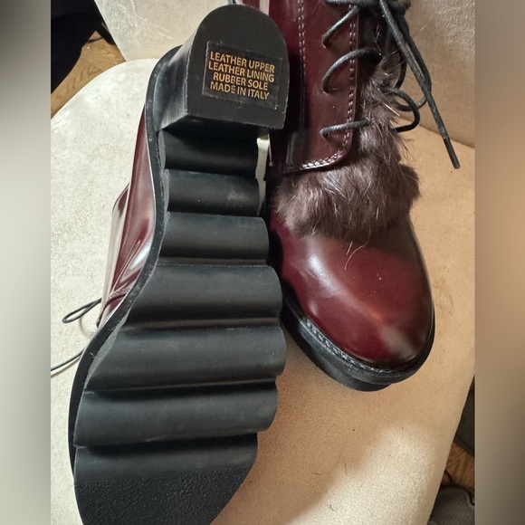 New AGL Fur Accent Booties - Picture 3 of 8